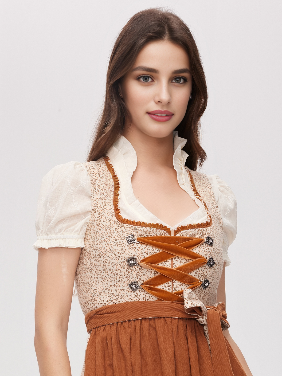 Dirndl in Braun – zeitlos und elegant
