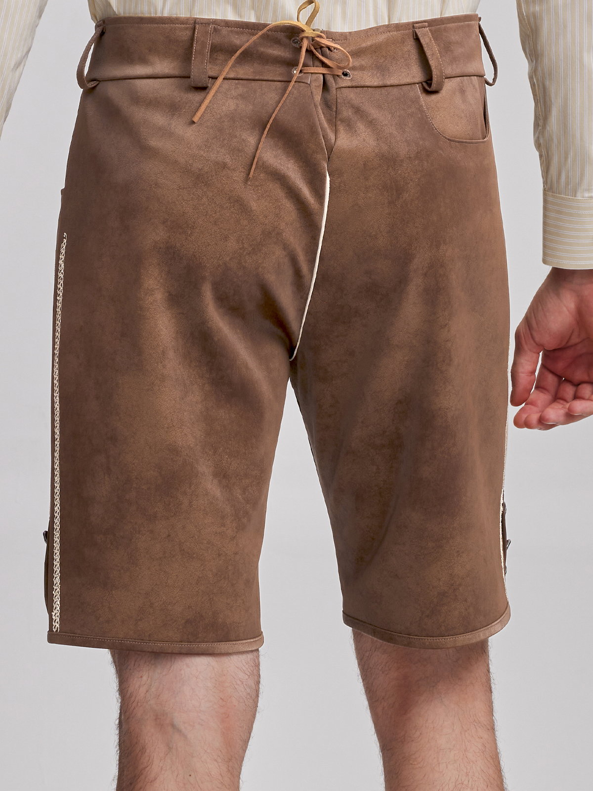 Hochgeschlossene Dirndlbluse in Braun